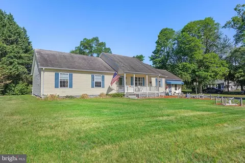 7112 E New Market Ellwood Rd, Hurlock, MD 21643