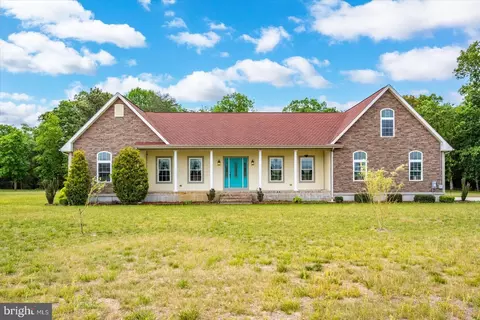 Exterior - 5113 River Rd, Hurlock, MD 21643 photo 1 of 4