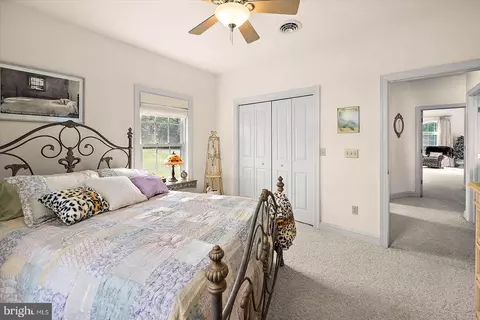 Bedroom - 5113 River Rd, Hurlock, MD 21643 photo 6 of 8