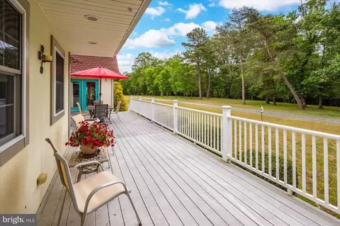 Exterior - 5113 River Rd, Hurlock, MD 21643 photo 2 of 4