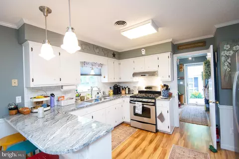 Kitchen - 5188 Aireys Rd, Cambridge, MD 21613 photo 1 of 3