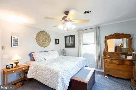 Bedroom - 5188 Aireys Rd, Cambridge, MD 21613 photo 2 of 5