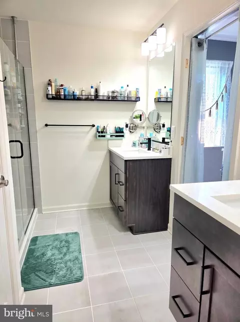 Bath - 301 Shipyard Dr #59, Cambridge, MD 21613 photo 4 of 7