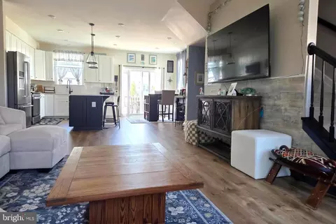 Entry Way - 301 Shipyard Dr #59, Cambridge, MD 21613 photo 3 of 4