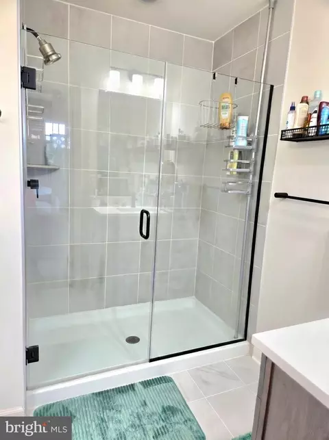 Bath - 301 Shipyard Dr #59, Cambridge, MD 21613 photo 6 of 7