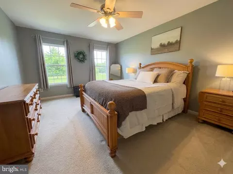 Bedroom - 6604 Ridge Rd, Hurlock, MD 21643 photo 4 of 4