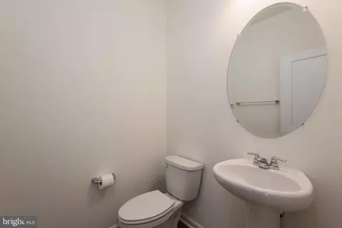 Entry Way - 178 Regulator Dr N, Cambridge, MD 21613 photo 5 of 10