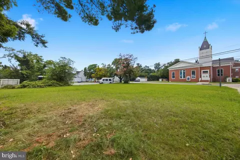 111 Main St, Hurlock, MD 21643 photo 4