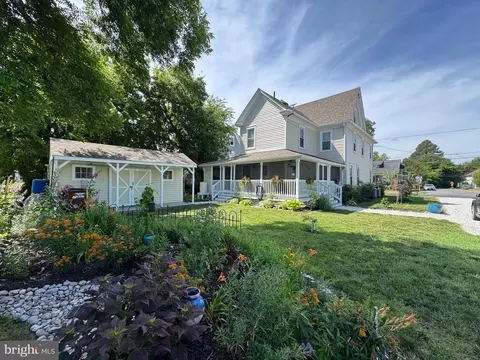 1109 Locust St, Cambridge, MD 21613