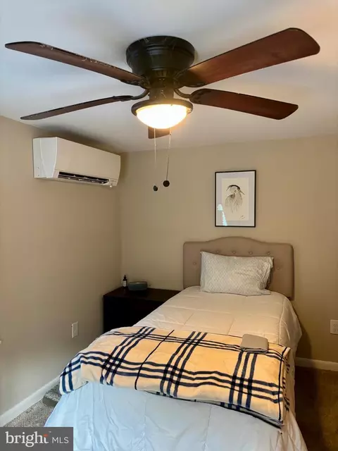 Bedroom - 1610 Hudson Rd, Cambridge, MD 21613 photo 3 of 3