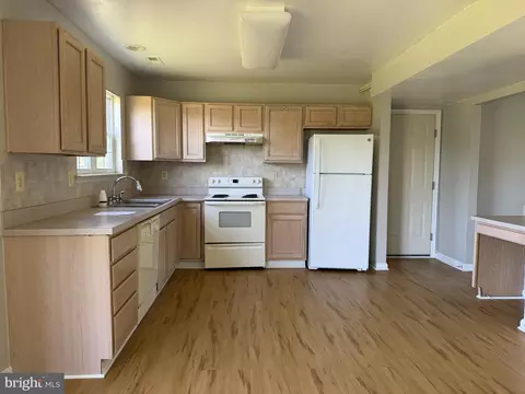 Kitchen - 159 Miles Cir, Hurlock, MD 21643 photo 1 of 1