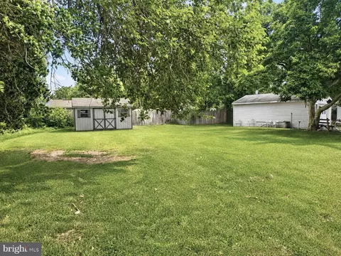 Exterior - 41 Algonquin Rd, Cambridge, MD 21613 photo 2 of 3
