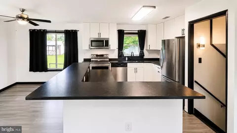 Kitchen - 41 Algonquin Rd, Cambridge, MD 21613 photo 2 of 2