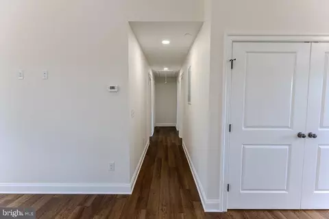 Entry Way - 121 Willow Dr, Hurlock, MD 21643 photo 4 of 12