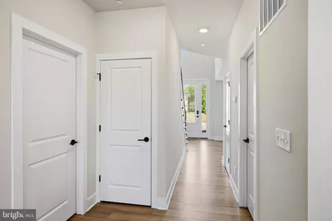 Entry Way - 2711 Marsh Elder Rd, Cambridge, MD 21613 photo 12 of 17