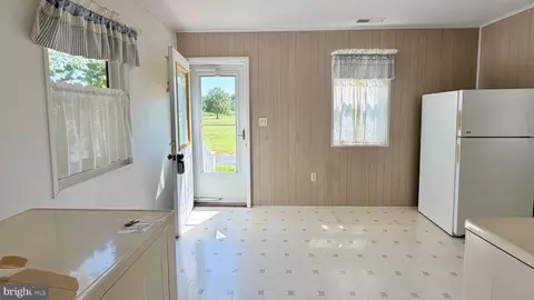 Entry Way - 5453 Casson Neck Rd, Cambridge, MD 21613 photo 1 of 1