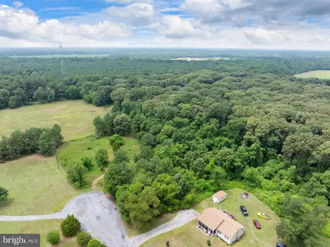 5602 Federal Hl, Federalsburg, MD 21632