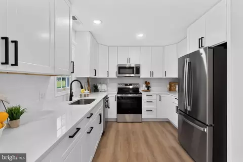Kitchen - 6910 Quail Run, Hurlock, MD 21643 photo 1 of 3