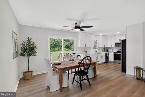 Dining - 6910 Quail Run, Hurlock, MD 21643 photo 2 of 2