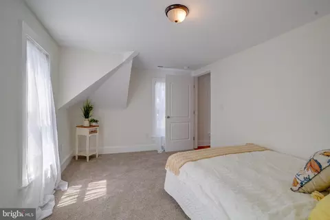Bedroom - 201 Wrights Ave, Hurlock, MD 21643 photo 4 of 9