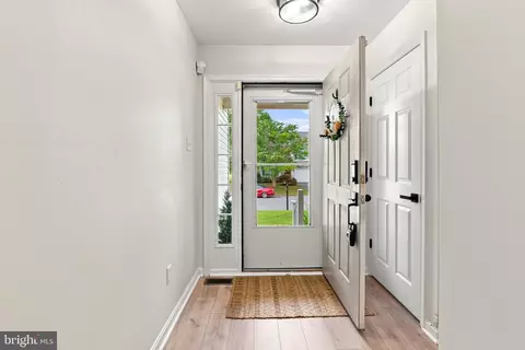 Entry Way - 120 Miles Cir, Hurlock, MD 21643 photo 3 of 4