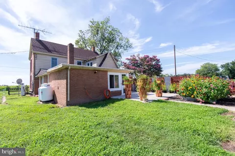 Exterior - 885 Hudson Rd, Cambridge, MD 21613 photo 2 of 13