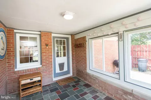 Exterior - 885 Hudson Rd, Cambridge, MD 21613 photo 5 of 13