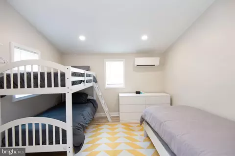 Bedroom - 1001 Wagner Point Rd, Cambridge, MD 21613 photo 19 of 19