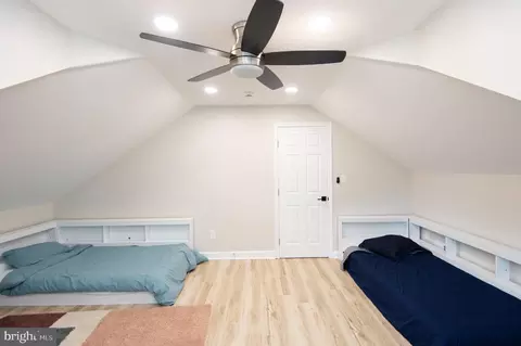 Bedroom - 1001 Wagner Point Rd, Cambridge, MD 21613 photo 13 of 19