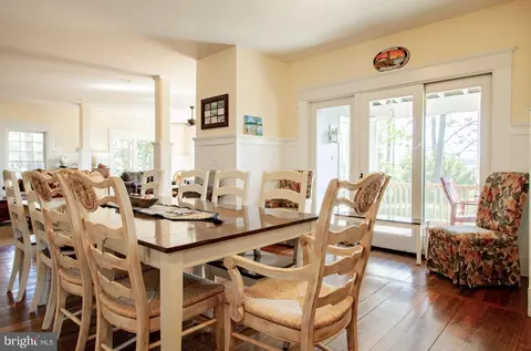Dining - 5207 Brooks Rd, Woolford, MD 21677 photo 2 of 3