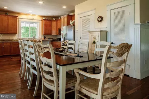 Dining - 5207 Brooks Rd, Woolford, MD 21677 photo 1 of 3
