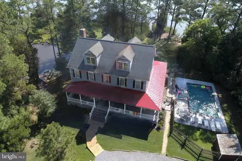 Exterior - 5207 Brooks Rd, Woolford, MD 21677 photo 2 of 6