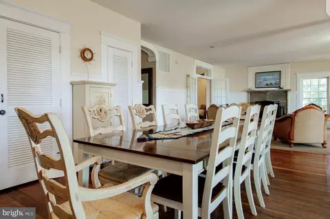 Dining - 5207 Brooks Rd, Woolford, MD 21677 photo 3 of 3
