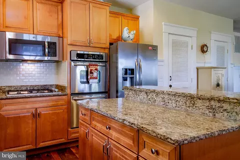 Kitchen - 5207 Brooks Rd, Woolford, MD 21677 photo 2 of 2