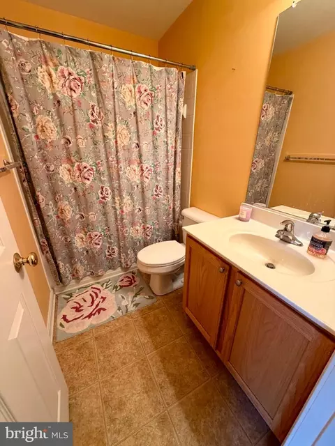 Bath - 2516 Westwind Blvd #TH, Cambridge, MD 21613 photo 2 of 2