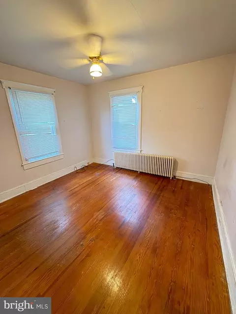 Bedroom - 207 Killarney Rd, Cambridge, MD 21613 photo 1 of 3