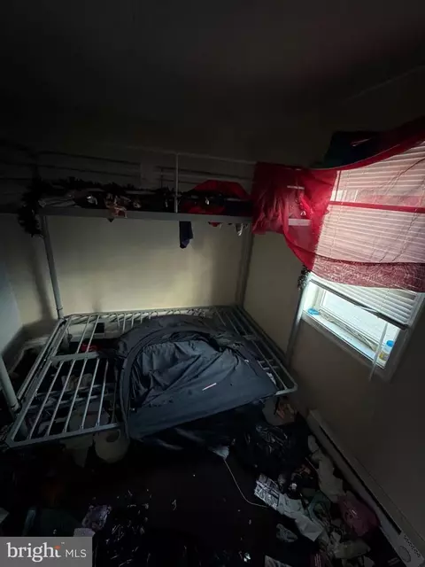 Bedroom - 526 Pine St, Cambridge, MD 21613 photo 1 of 2