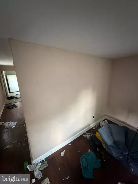 Entry Way - 526 Pine St, Cambridge, MD 21613 photo 13 of 17