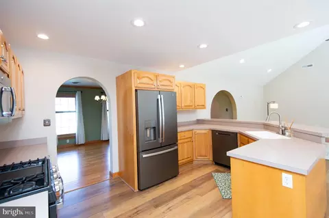 Kitchen - 1507 Deep Water Rd, Woolford, MD 21677 photo 2 of 3