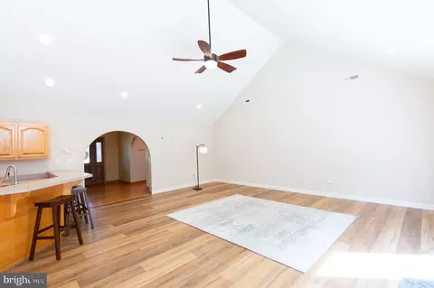 Living - 1507 Deep Water Rd, Woolford, MD 21677 photo 4 of 4