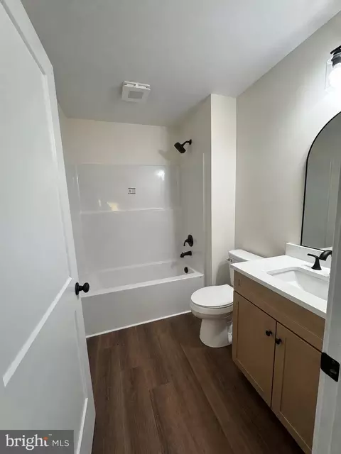 Bath - 118 Willow Dr, Hurlock, MD 21643 photo 4 of 5