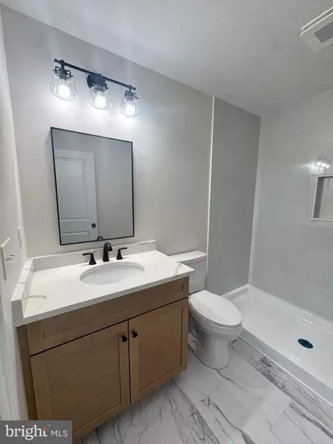 Bath - 118 Willow Dr, Hurlock, MD 21643 photo 2 of 5