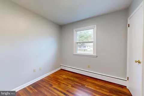 Bedroom - 5303 Spring Dr, Cambridge, MD 21613 photo 1 of 3
