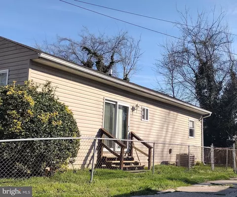 714 Lincoln Ter, Cambridge, MD 21613 photo 2