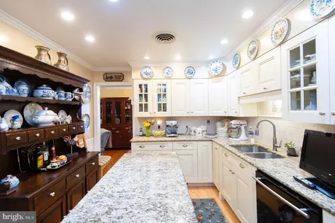 Kitchen - 409 Talbot Ave, Cambridge, MD 21613 photo 5 of 5