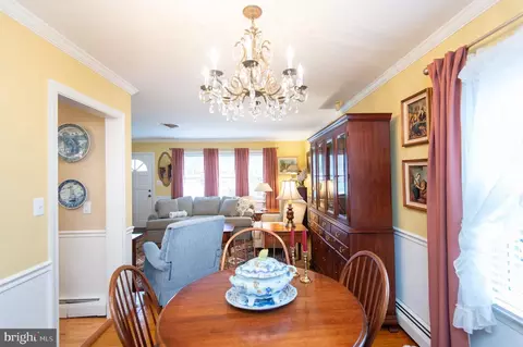 Dining - 409 Talbot Ave, Cambridge, MD 21613 photo 2 of 3