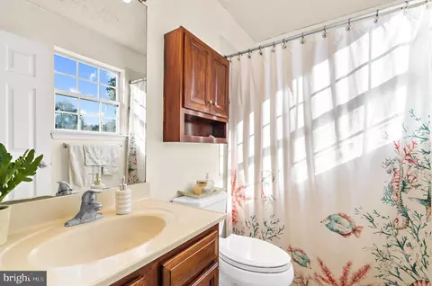 Bath - 4306 E Pheasant Dr, Hurlock, MD 21643 photo 1 of 1