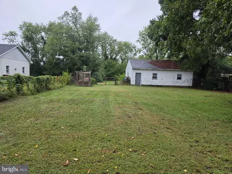 314 E Appleby Ave, Cambridge, MD 21613 photo 4