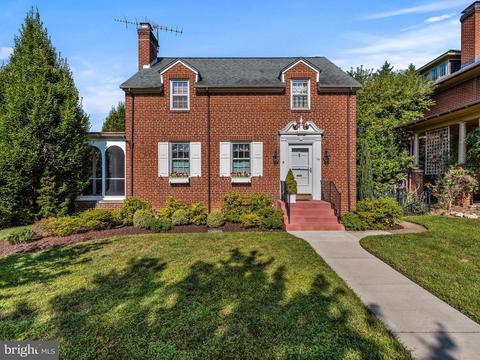 195 Upper College Ter, Frederick, MD 21701 photo 1