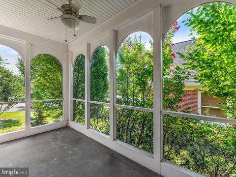 195 Upper College Ter, Frederick, MD 21701 photo 6